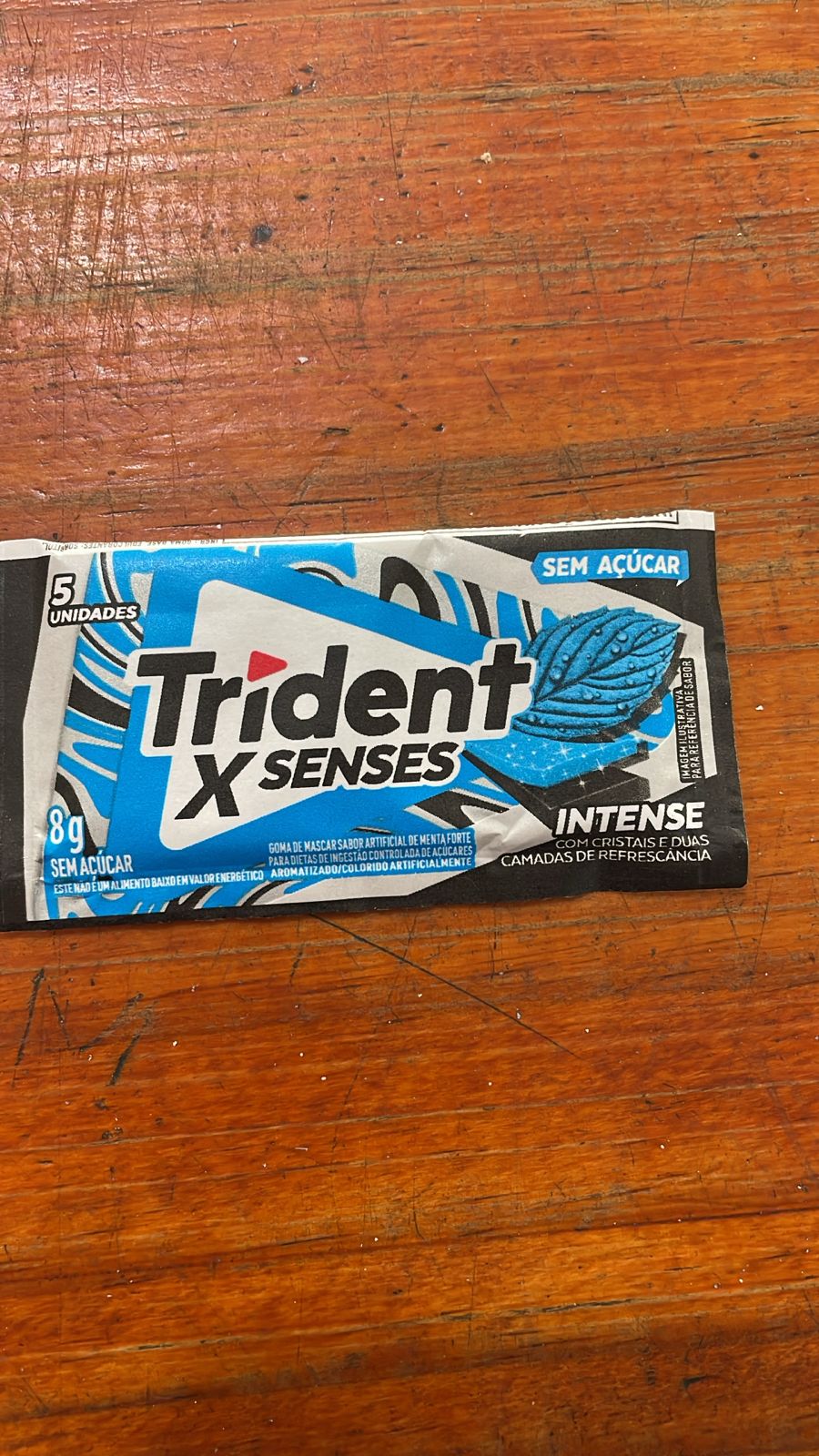 TRIDENT INTENSE